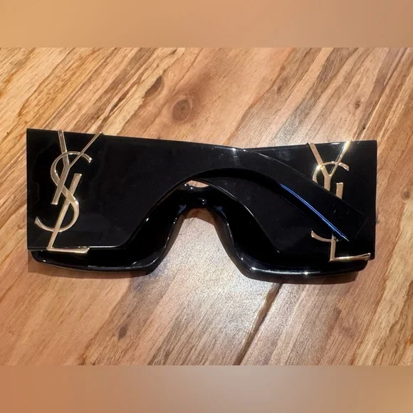 Saint Laurent Black Square Oversized Sunglasses with Gold YSL Logo - Picture 3 of 4